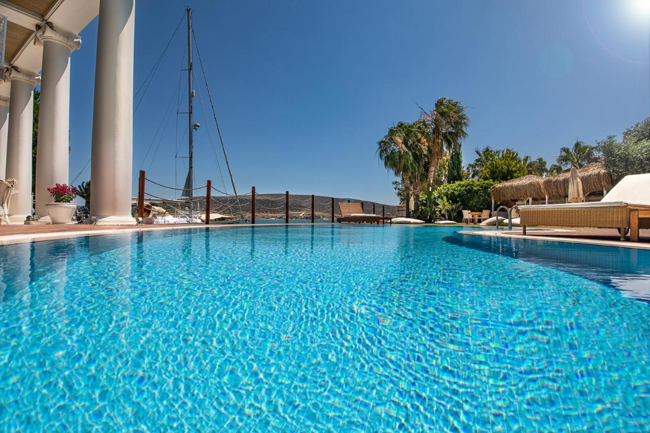 Port Alacati Hotel Exterior photo